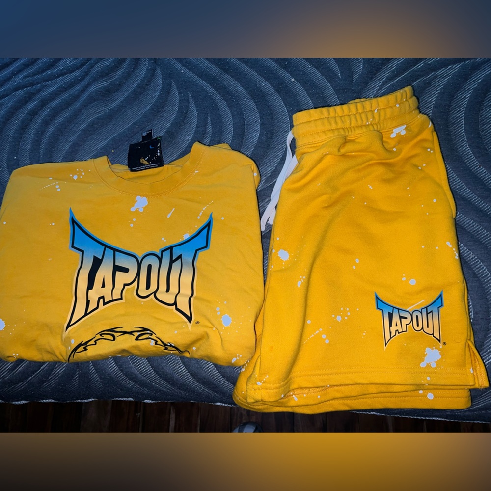 TAPOUT SWEAT OUTFIT